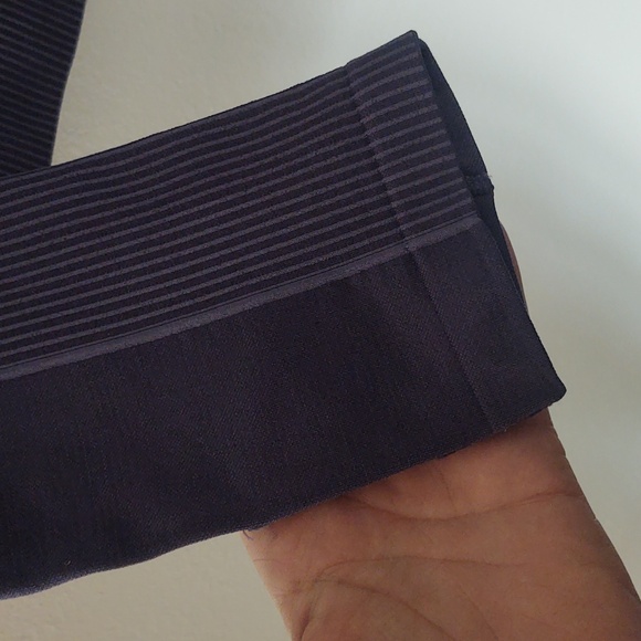 NWT - Old Navy leggings and zip up long sleeve top - Athletic Wear - Picture 2 of 9